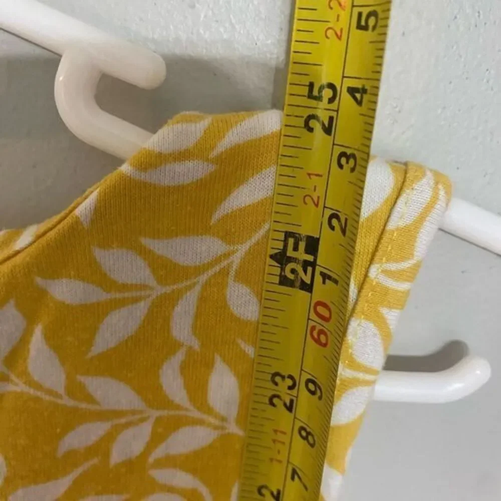 Girls yellow and white sleeveless dress‎ size small